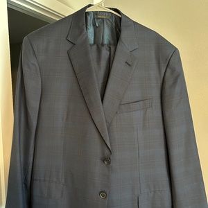 Brioni Super 160's Wool Suit